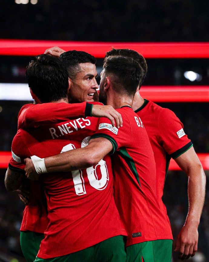 开云手机登录入口-尤文名宿炮轰c罗