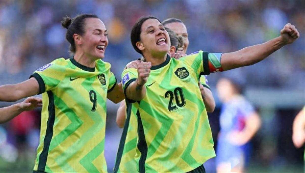 开云手机在线登陆-新西兰女足奋力迎战哥伦比亚